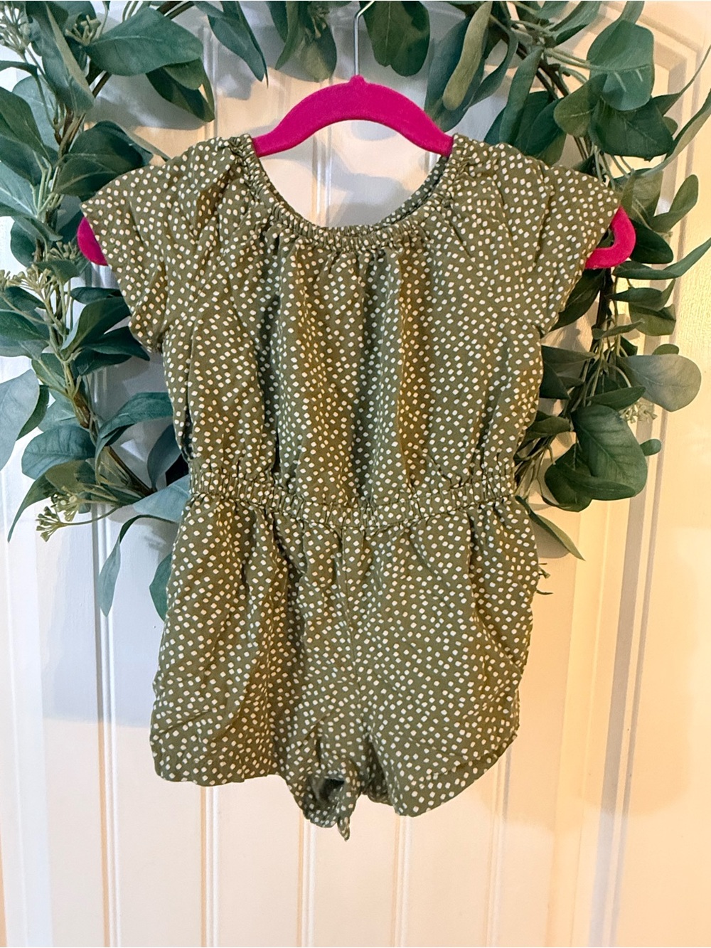 💫4/$25 • Old Navy Olive Green Polka Dot Romper
